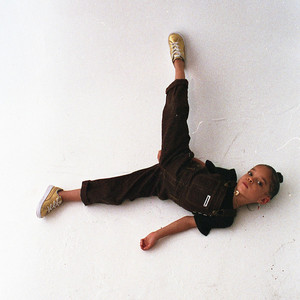 娇妻扩张拳交TXT
