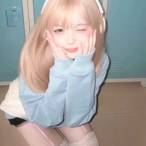 纲手吃雷影大狙的由来和寓意
